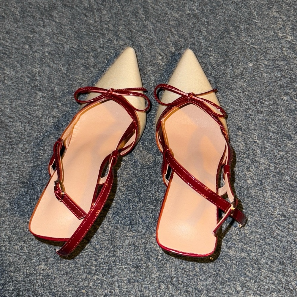 Bow Heels